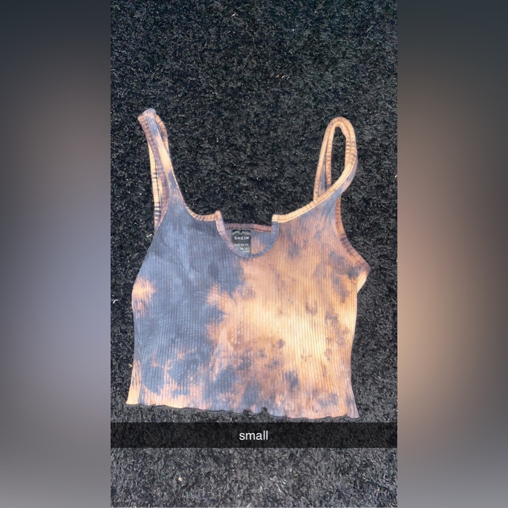 tank top crop top